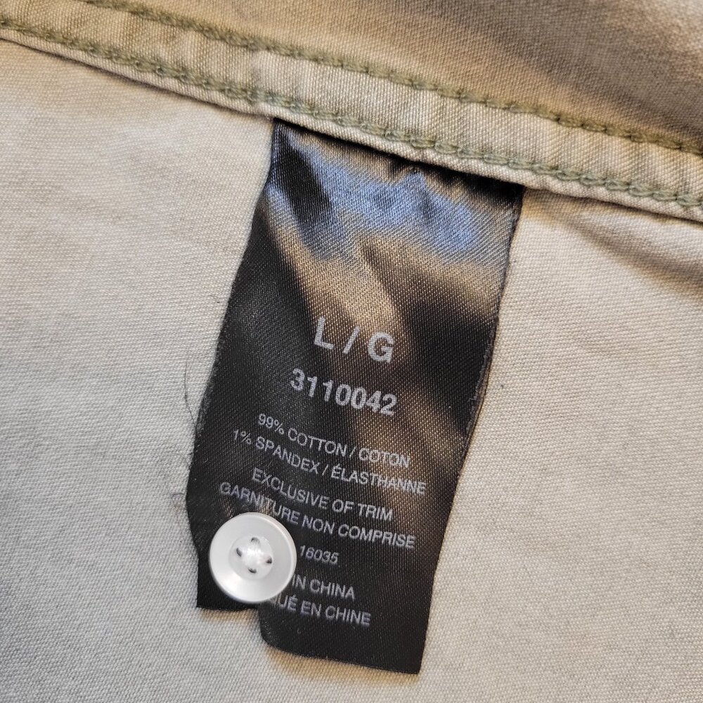 Tahari Light Gray Long Sleeve Button Front Shirt Large Cotton Stretch - Picture 5 of 7